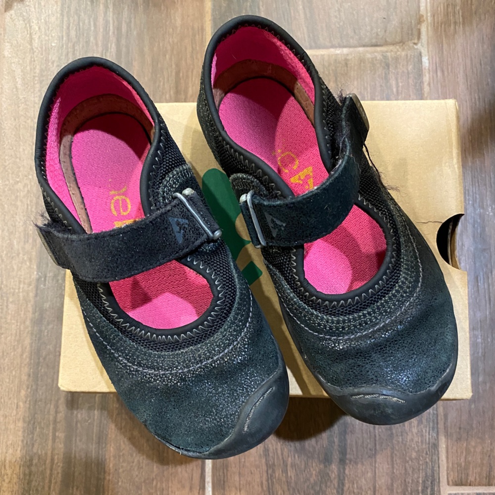 PLAE Black Emme Shoes